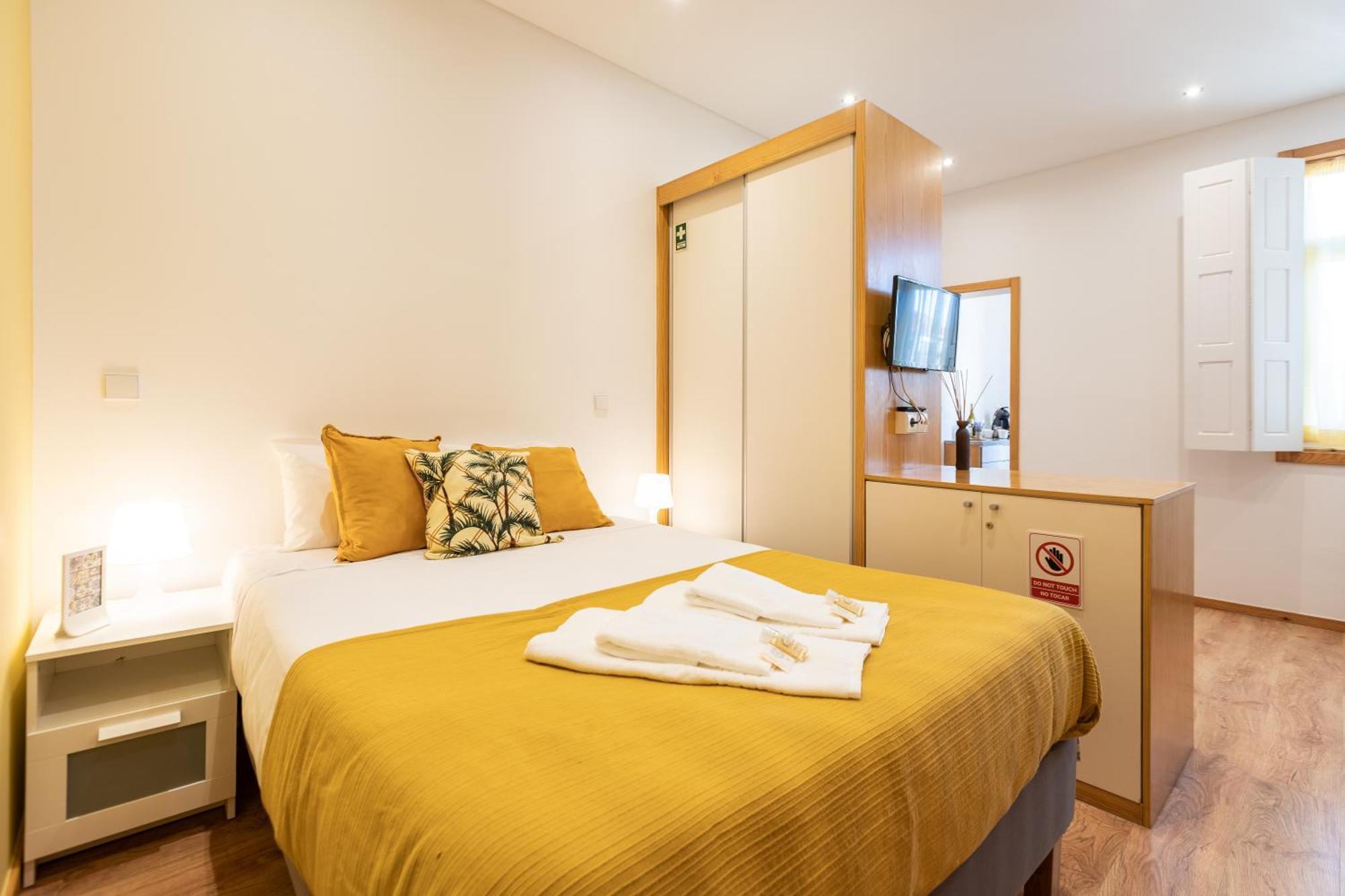 731 Costa Cabral Metro Residence Porto Phòng bức ảnh