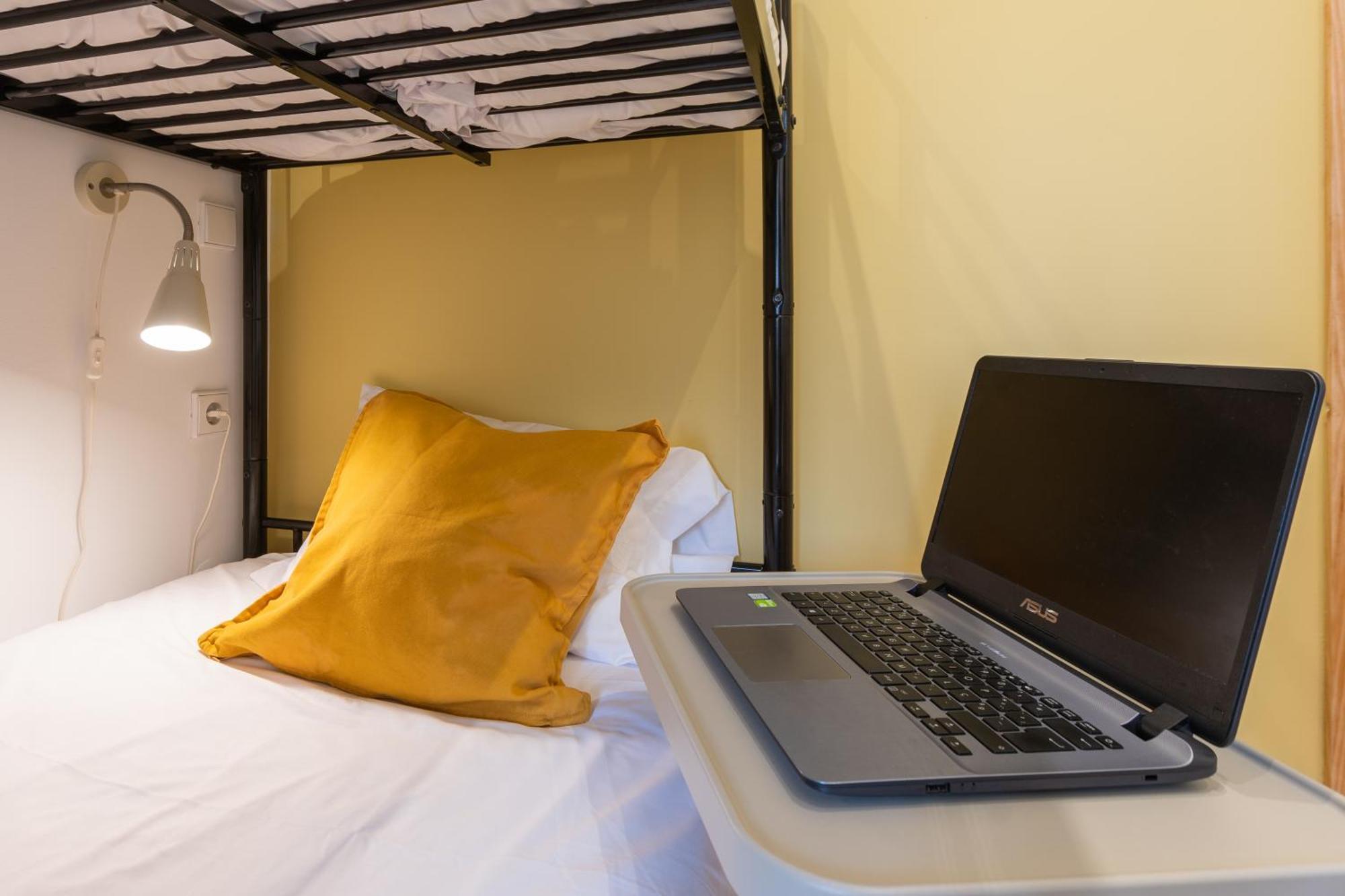 731 Costa Cabral Metro Residence Porto Phòng bức ảnh