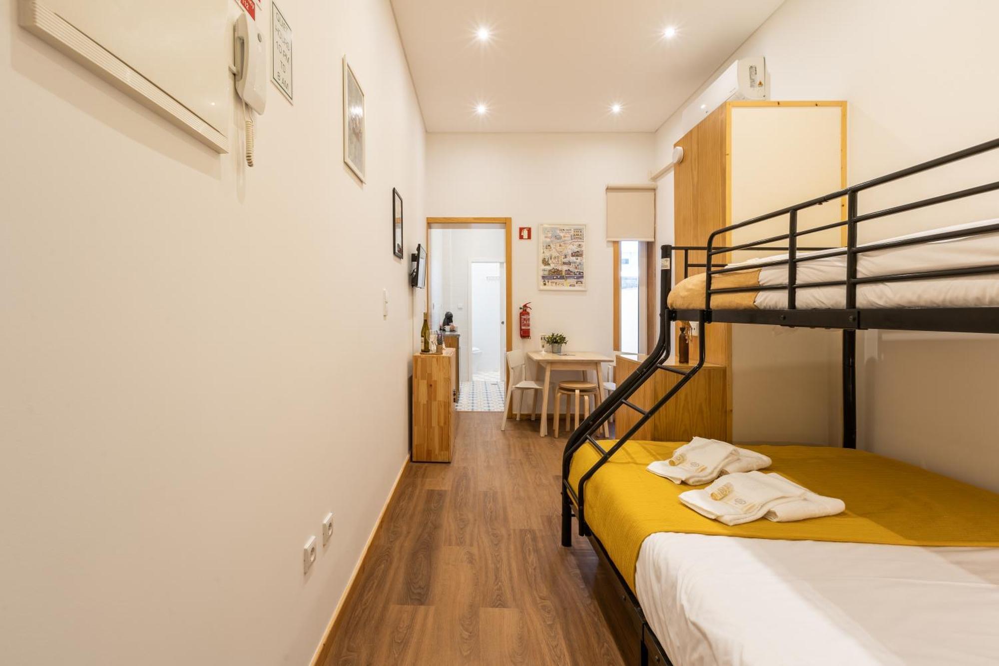731 Costa Cabral Metro Residence Porto Phòng bức ảnh