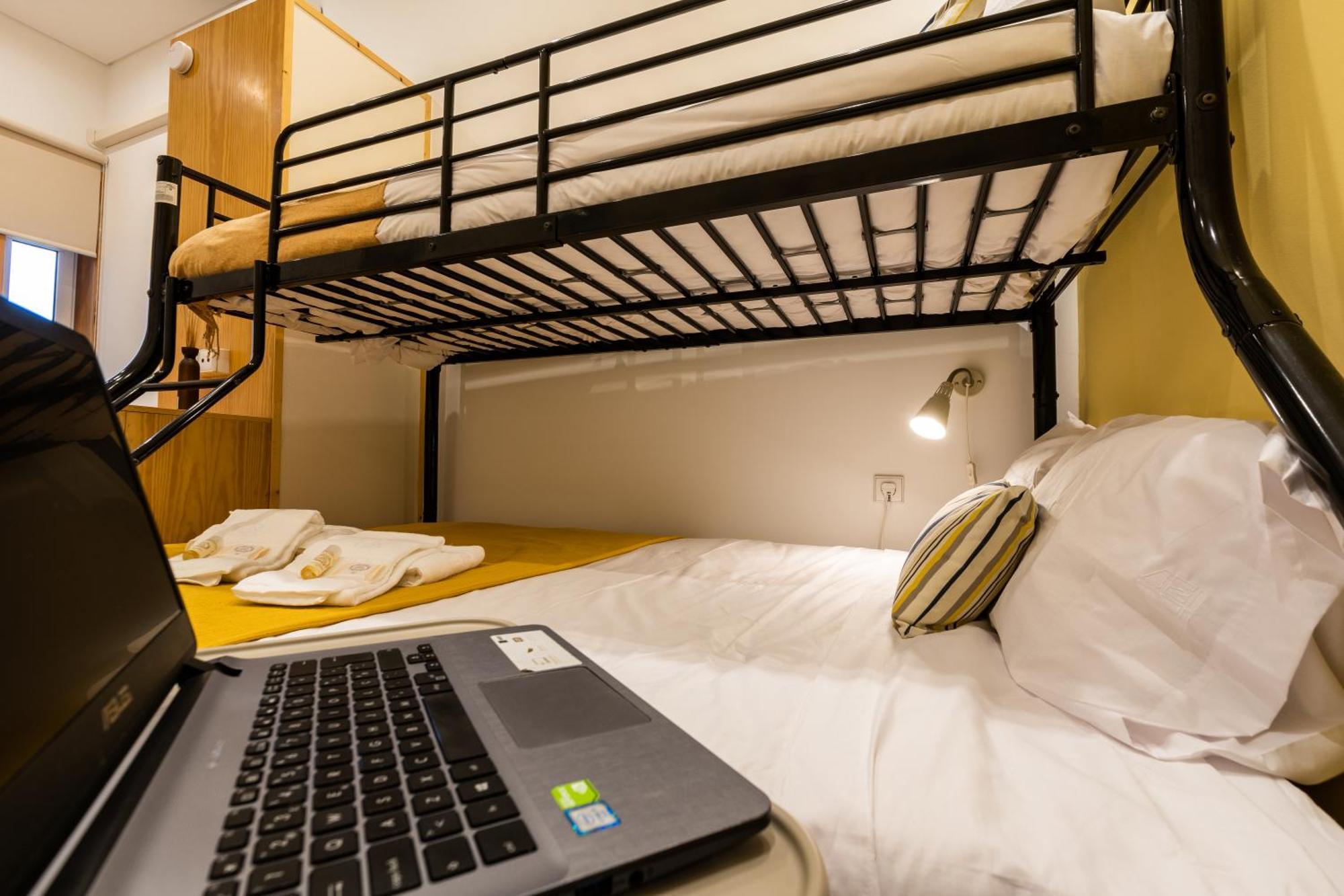 731 Costa Cabral Metro Residence Porto Phòng bức ảnh